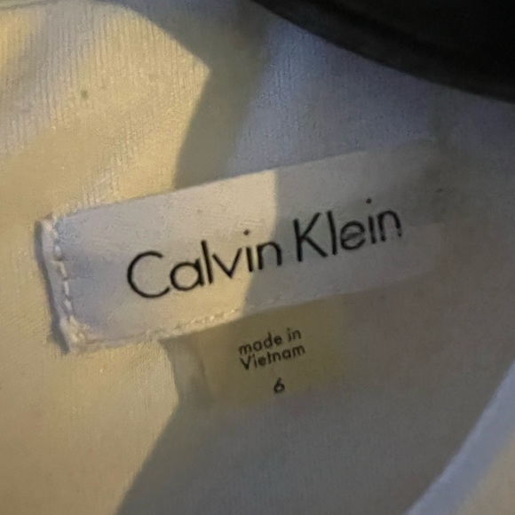 Beautiful multiple colors new Calvin Klein, stretchy dress. Size 6 - Picture 7 of 7